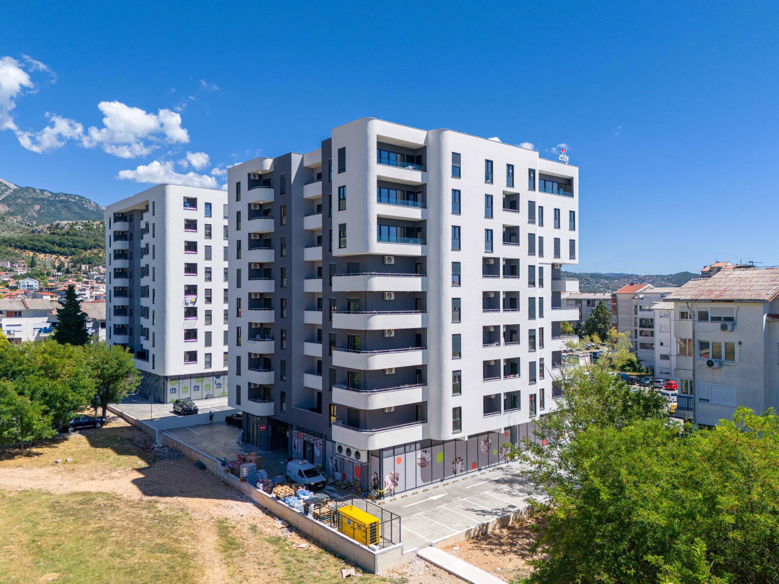 Read more about the article Ekskluzivan Dvosoban Stan u Novogradnji – Makedonsko, 200m od Mora