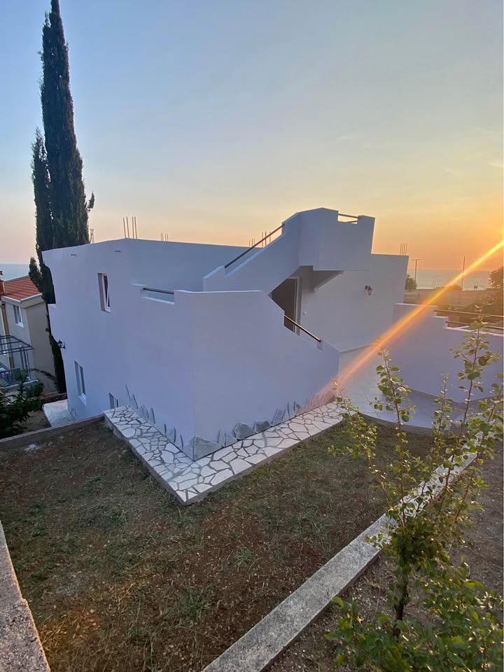 Read more about the article Kuća 170 m² – Dobre Vode, useljiva, plac 220 m²