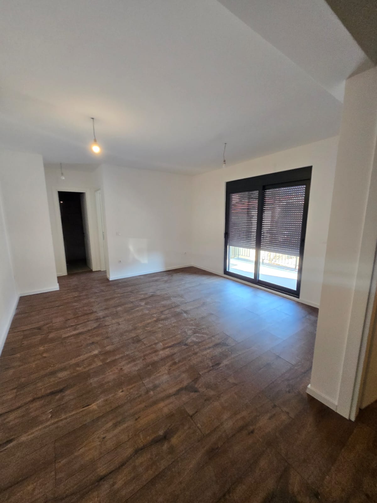 Dvosoban stan 58 m² – preko puta Lakovića, 1. sprat