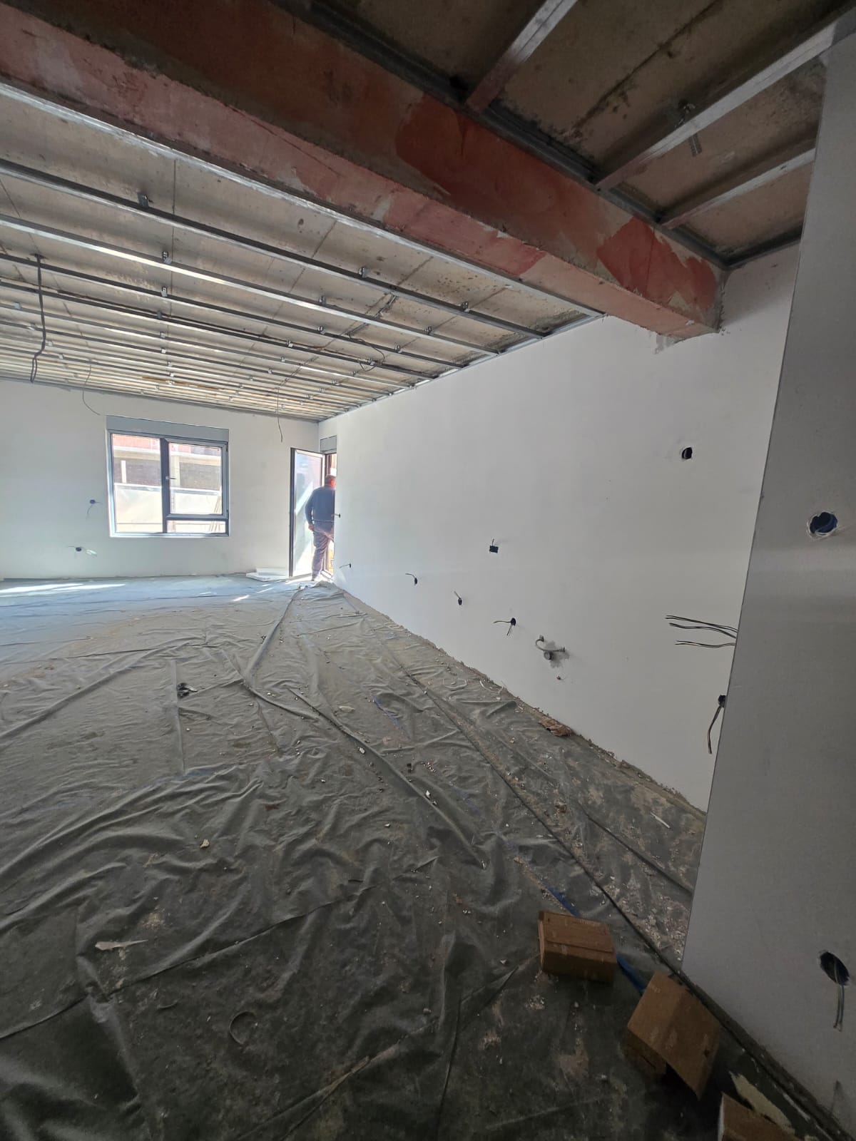 Read more about the article Stan 72 m² – prizemlje, preko puta Lakovića (završetak u julu)